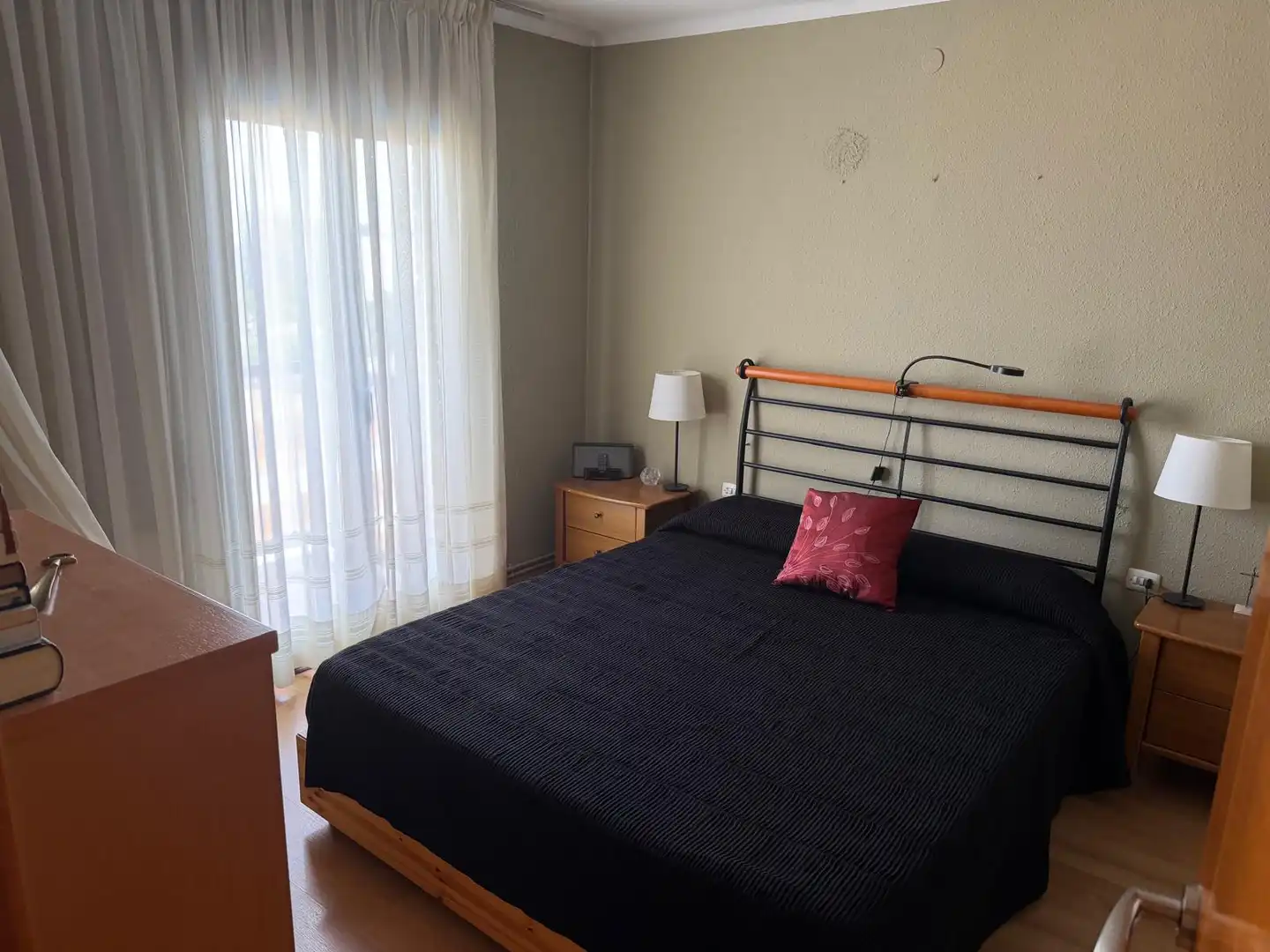 Habitación de Piso en venta en Badalona con Aire acondicionado, Calefacción y Parquet