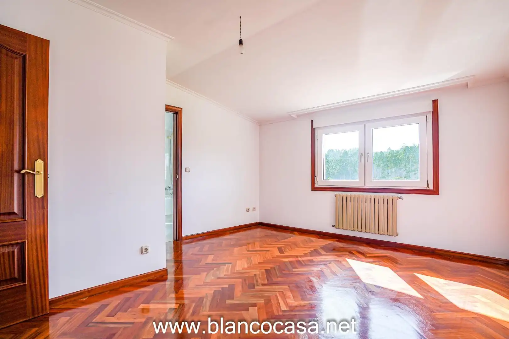 Habitación de Casa o chalet en venta en Carballo con Calefacción, Jardín privado y Trastero