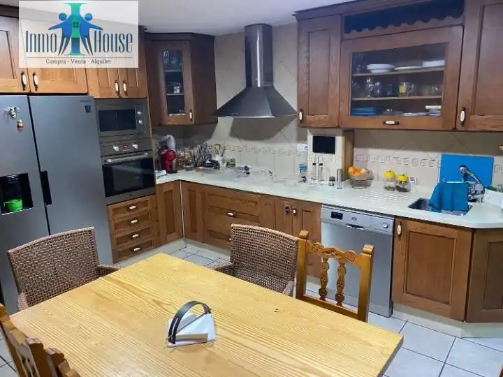 Cocina de Casa o chalet en venta en Albacete con Aire acondicionado, Jardín privado y Terraza