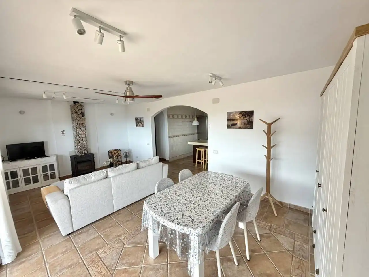 Sala d'estar de Casa o xalet en venda en Lloret de Mar amb Aire condicionat, Calefacció i Jardí privat