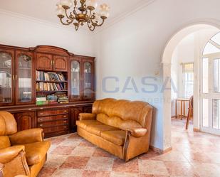 Living room of Single-family semi-detached for sale in San Juan de Aznalfarache