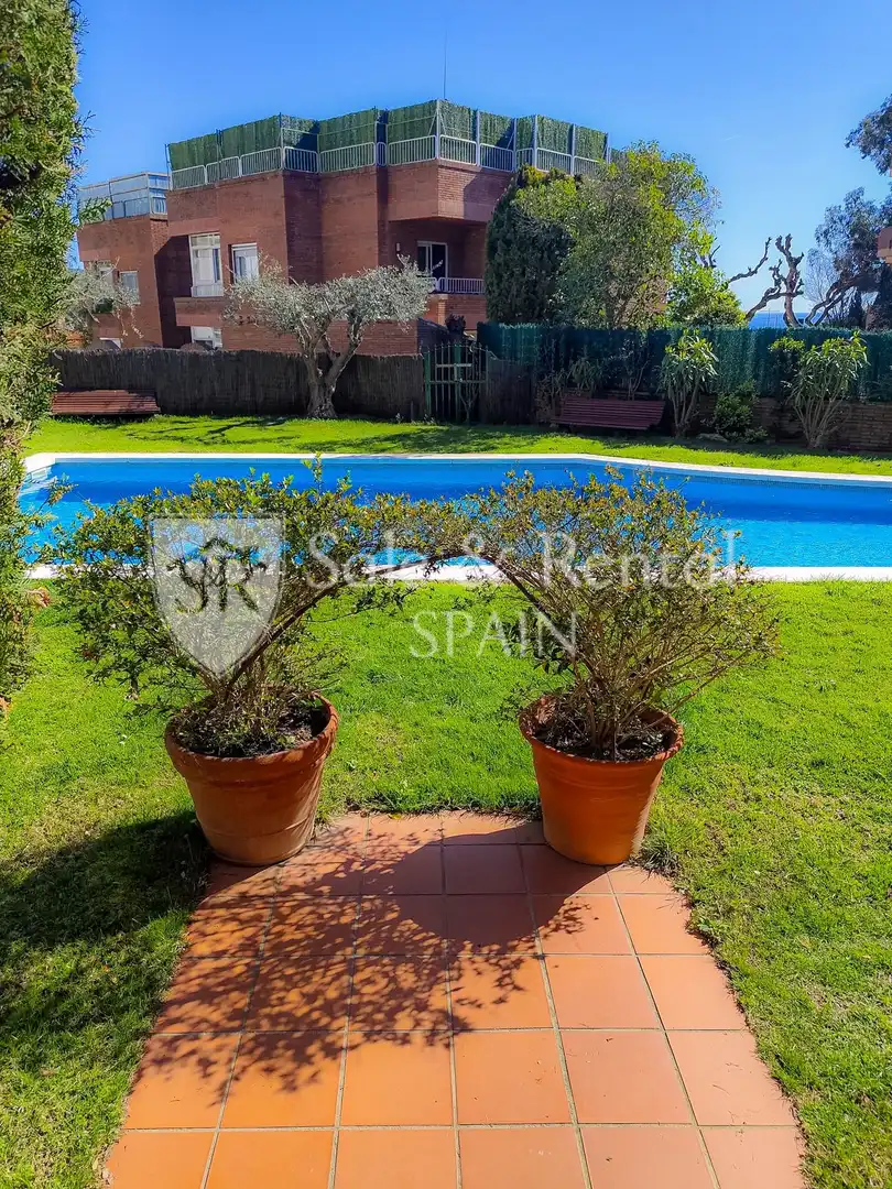 Piscina de Pis en venda en Lloret de Mar amb Terrassa, Traster i Piscina comunitària