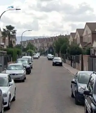 Vista exterior de Casa adosada en venta en Azuqueca de Henares con Jardín privado