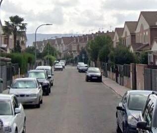 Foto 2 de Casa adosada en venda a Calle Guerrero, Vallehermoso, Azuqueca de Henares