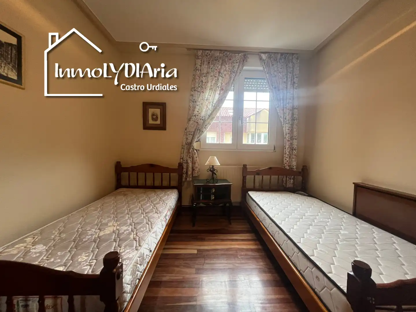 Bedroom of Flat for sale in Castro-Urdiales  with Heating, Parquet flooring and Terrace