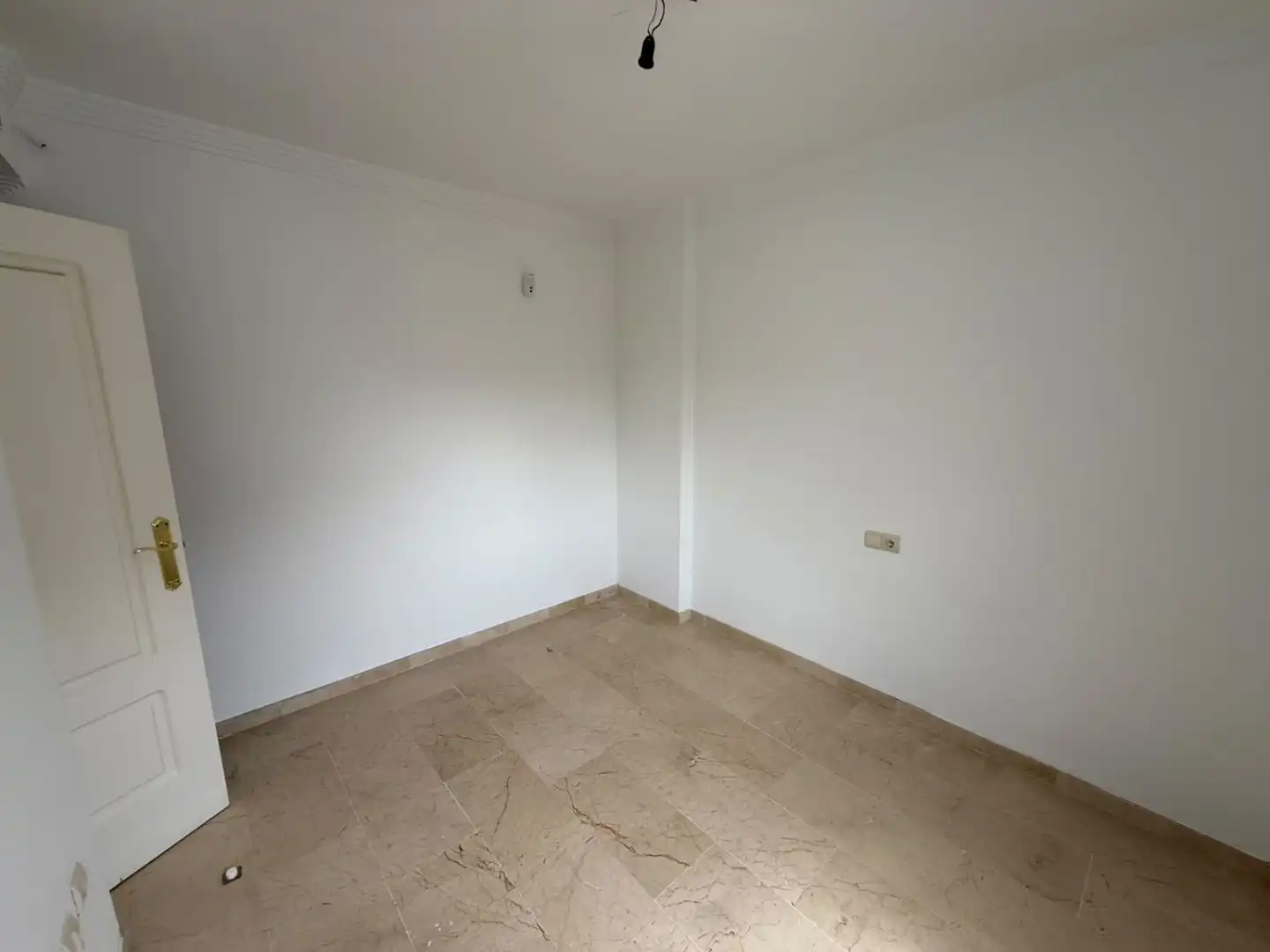 Dúplex en venta en Marbella con Calefacción, Terraza y Piscina comunitaria