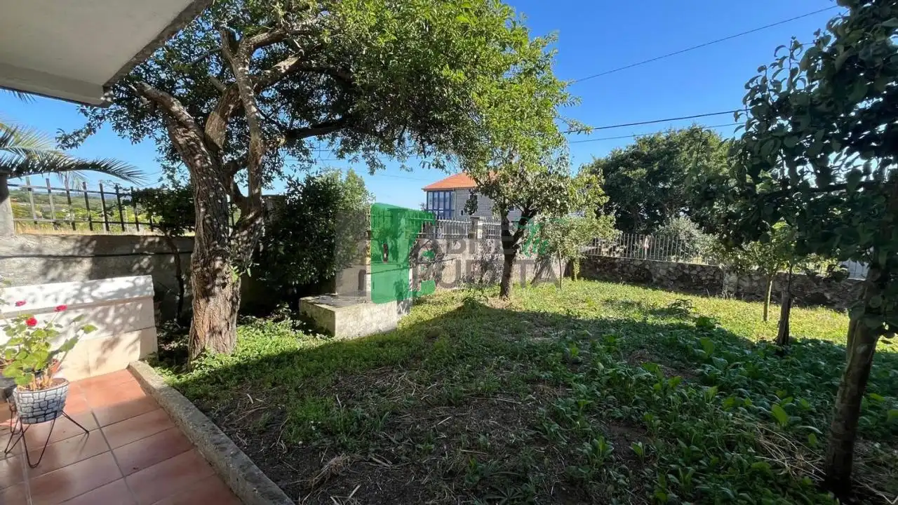Chalet con jardín en venta en Xunqueira de Ambía, imagen 5