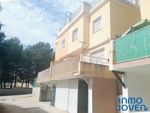 Außenansicht von Maisonette zum verkauf in Aigües mit Privatgarten und Terrasse
