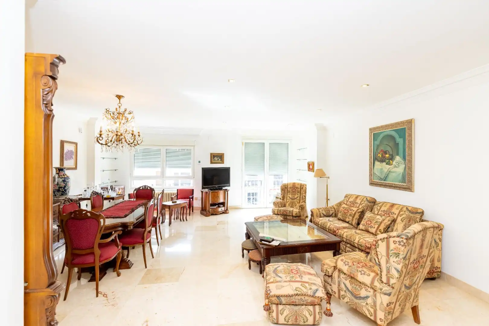 Living room of Flat for rent in Granada  with Air Conditioner, Furnished and Balcony