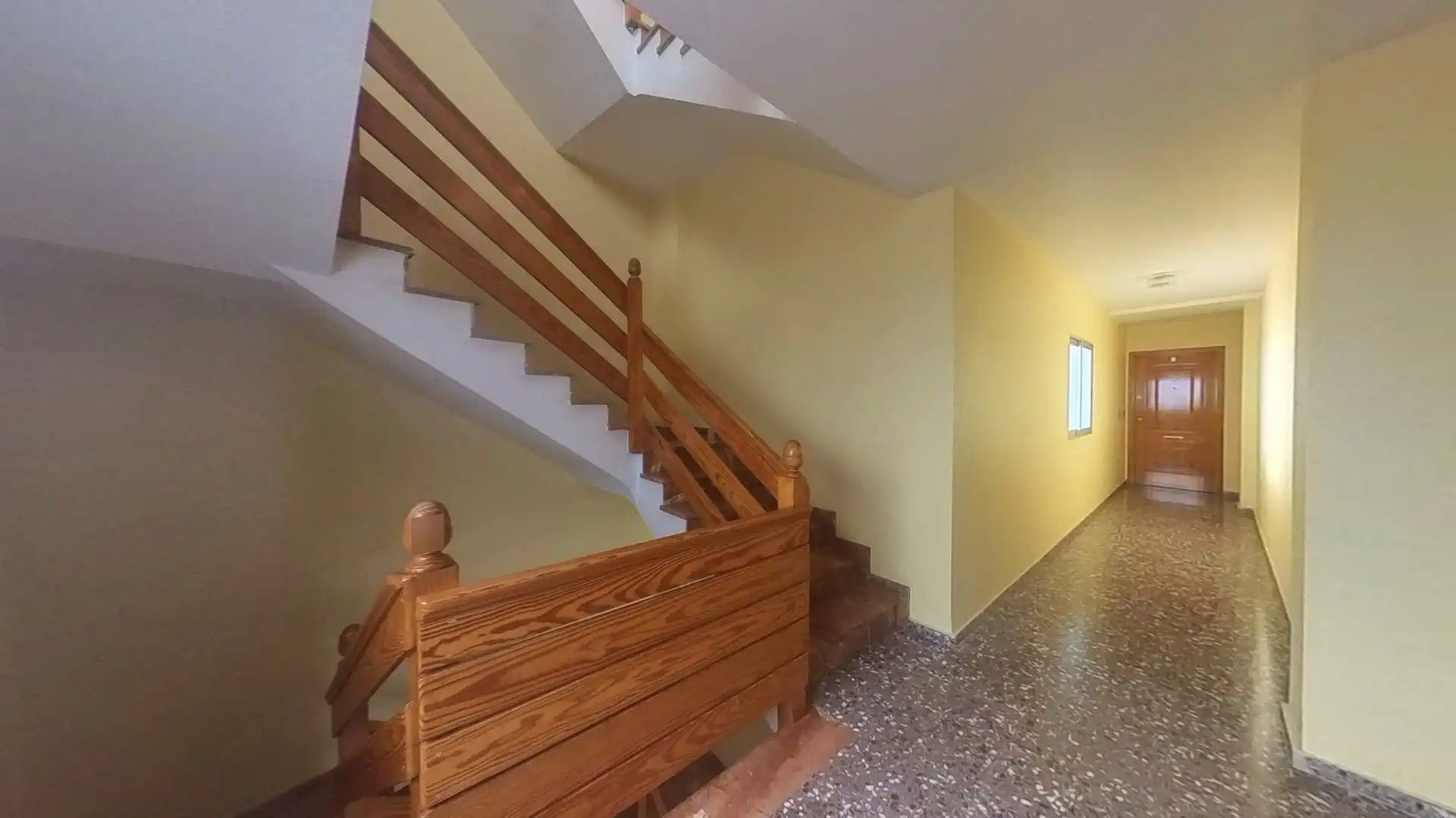 Wohnung zum Verkauf in Benigànim mit Balkon