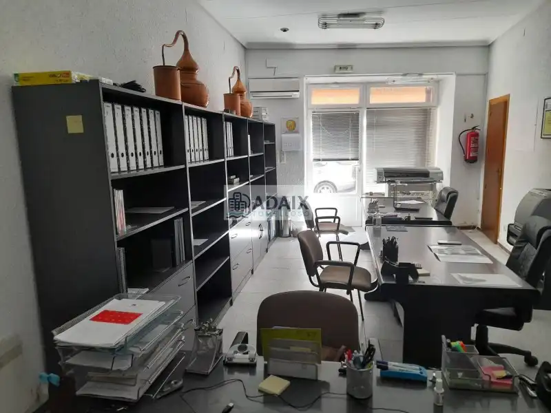 Local comercial en venta en Tomelloso, imagen 3