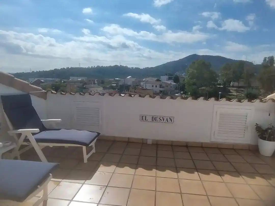 Terrassa de Casa adosada en venda en Sant Vicenç Dels Horts amb Aire condicionat i Balcó