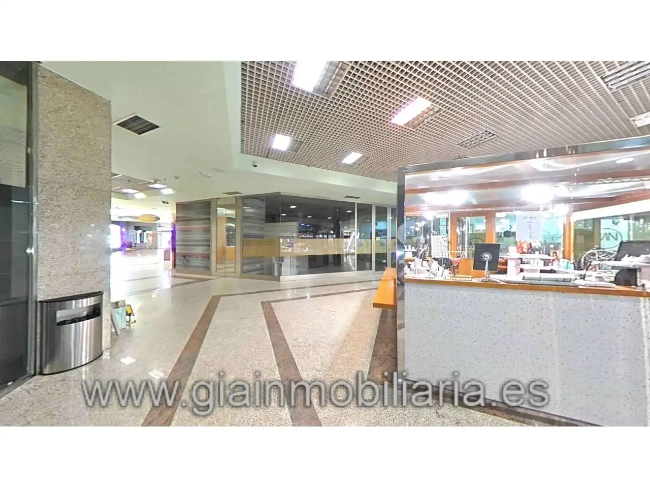 Gewerbefläche zum Verkauf in Calle Damas Apostólicas 1, imagen 7