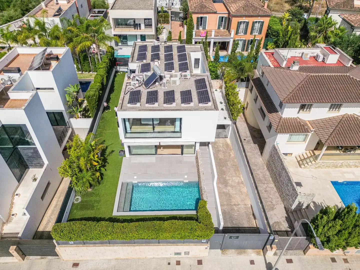 Vista exterior de Casa o xalet en venda en  Palma de Mallorca amb Aire condicionat, Calefacció i Jardí privat