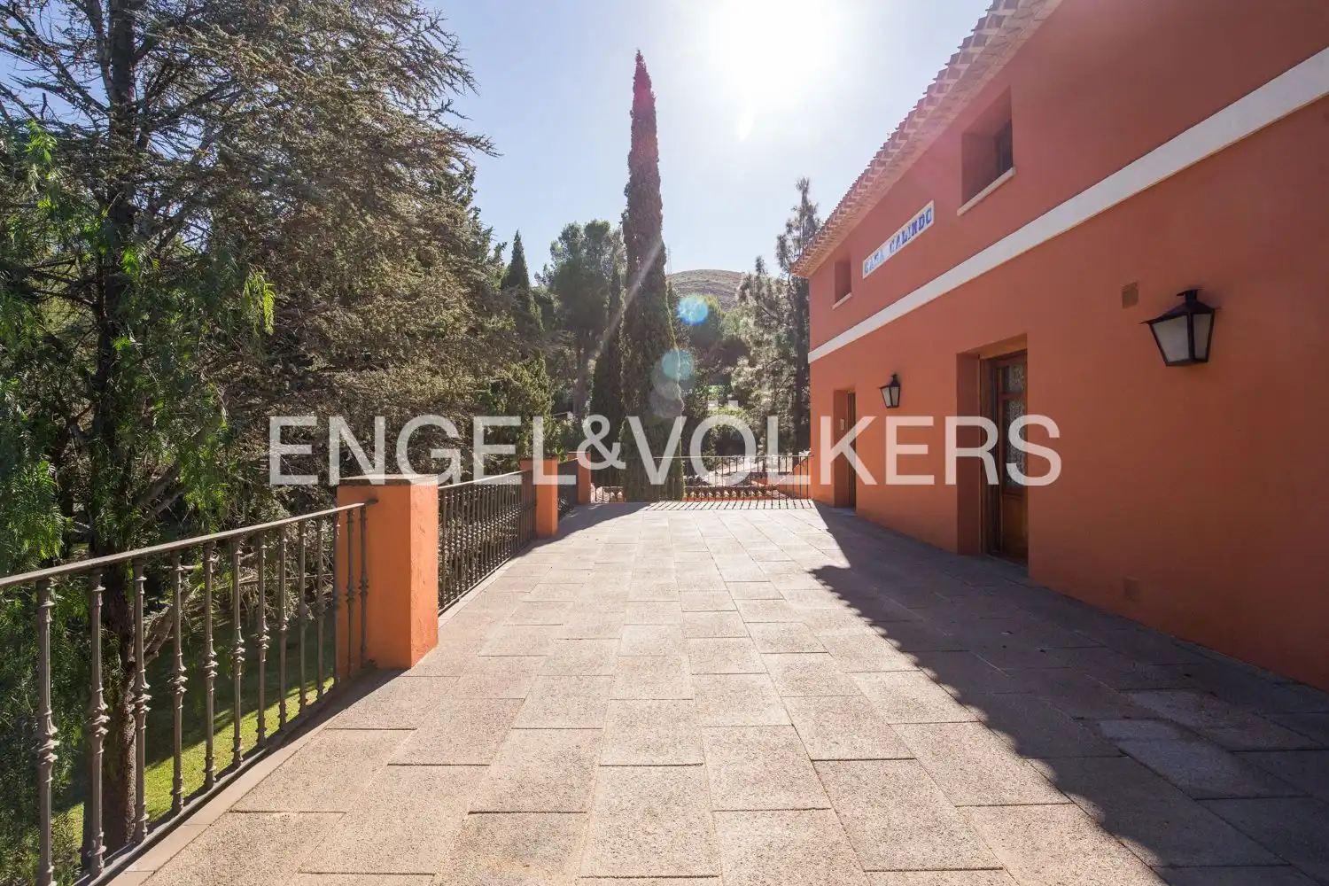Exterior view of Houses for sale in Ontinyent  with Heating, Private garden and Terrace