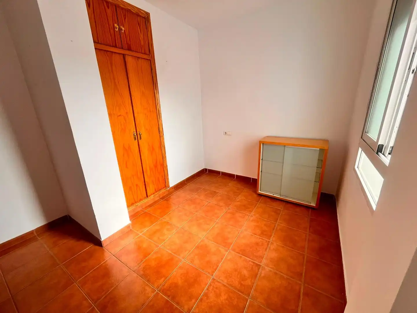 Schlafzimmer von Dachboden zur Miete in Córdoba mit Klimaanlage und Terrasse