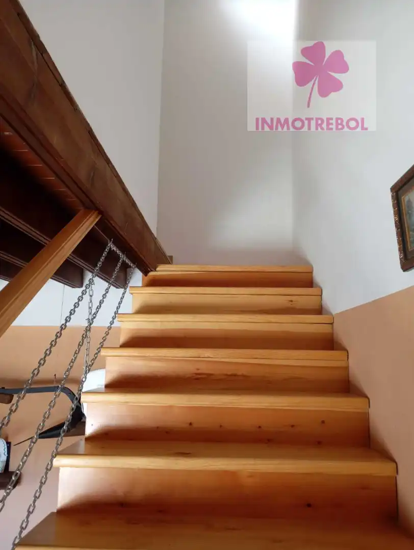 Casa o xalet en venda en Carrión de los Céspedes amb Jardí privat, Parquet i Piscina