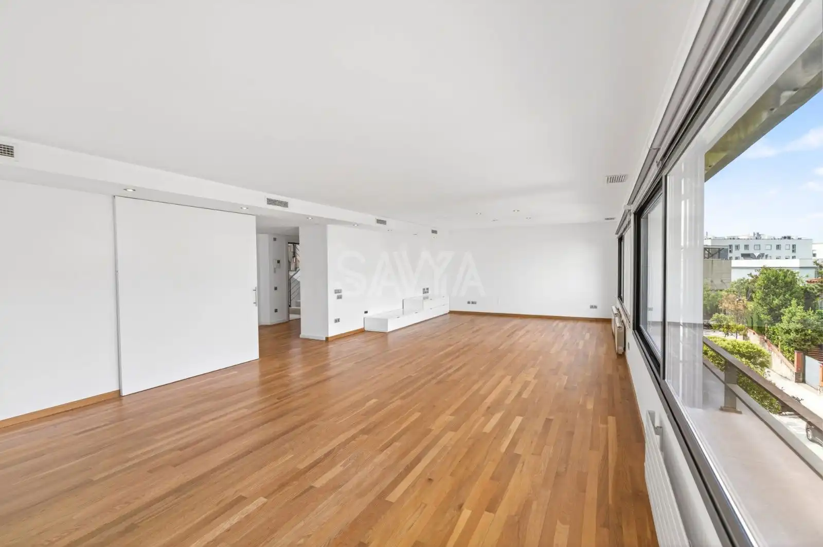 Sala de estar de Casa o chalet en venta en Barcelona con Aire acondicionado, Terraza y Trastero