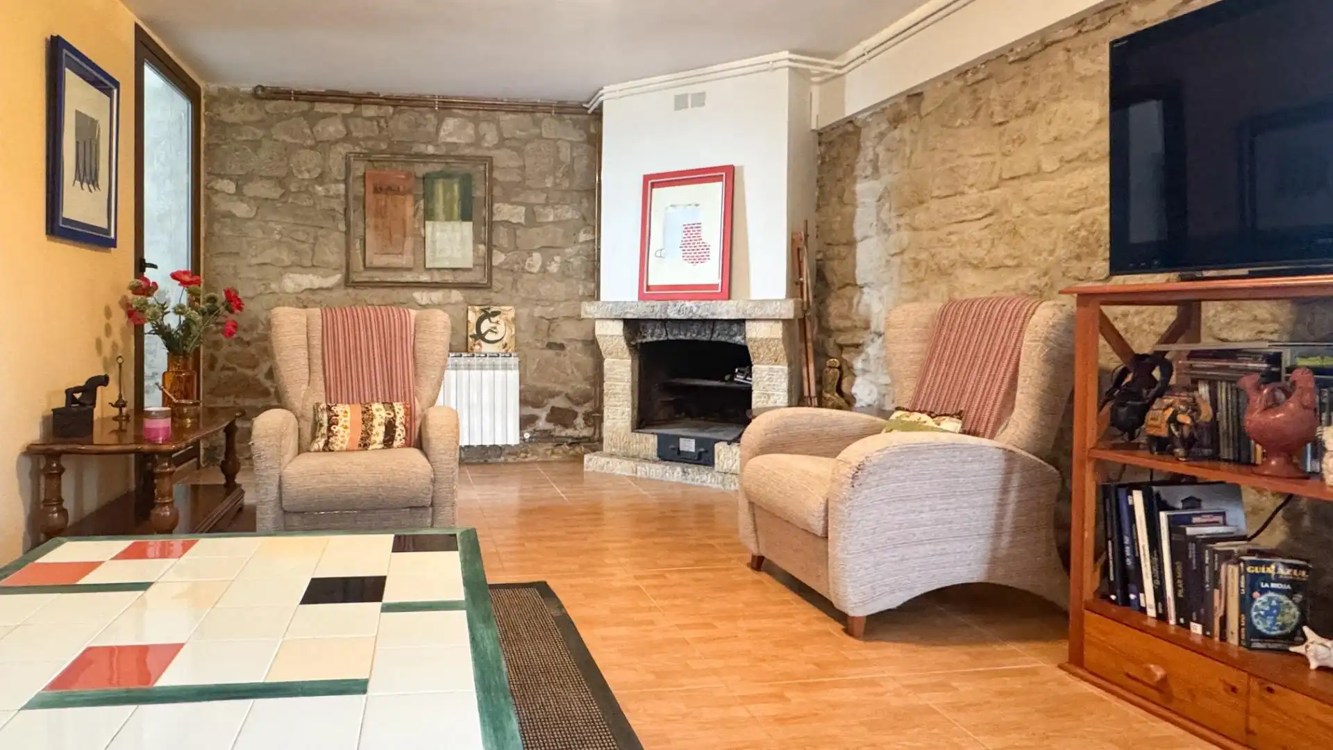 Sala de estar de Casa o chalet en venta en Baños de Rioja con Calefacción, Jardín privado y Terraza