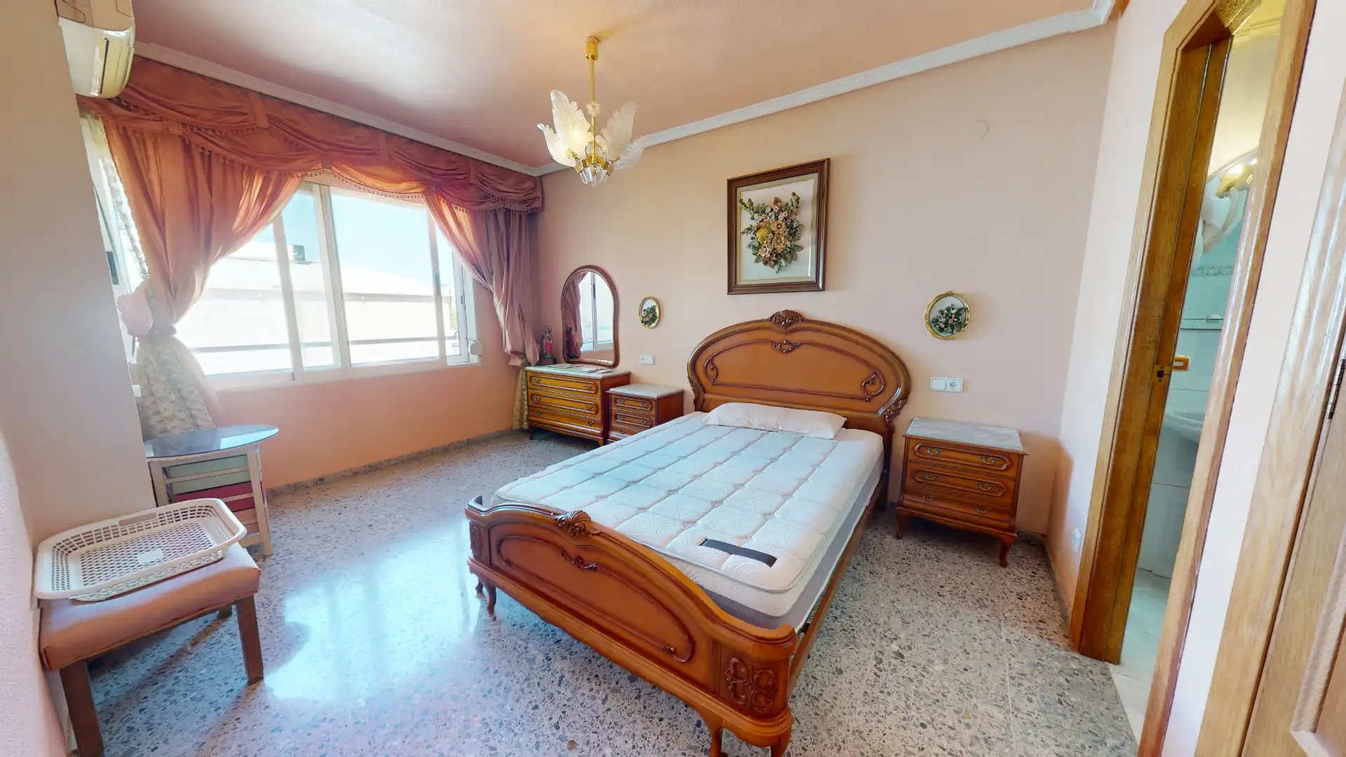 Habitación de Casa adosada en venta en Elda con Aire acondicionado, Terraza y Trastero