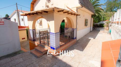 Foto 2 de Casa o xalet en venda a Calle de las Islas Hébridas, Peñagrande, Madrid