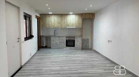 Photo 3 of Flat for sale in Vista Alegre, Barcelona