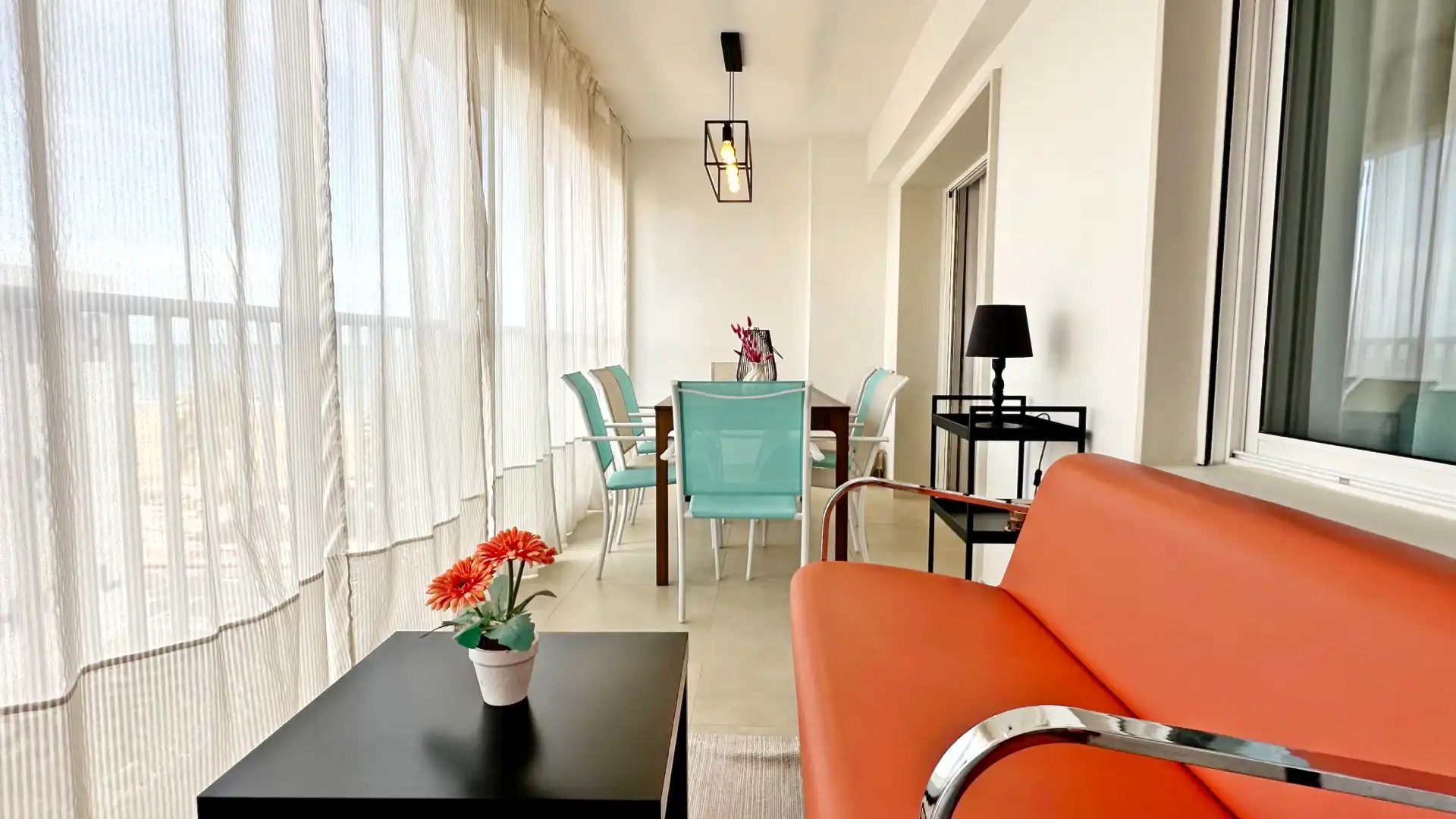 Sala d'estar de Apartament de lloguer en Gandia amb Aire condicionat, Calefacció i Moblat