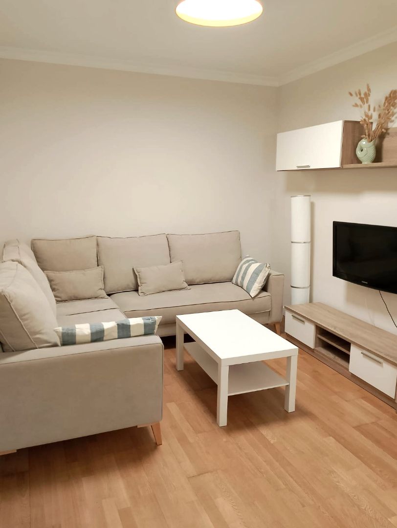 Sala d'estar de Pis de lloguer en Sanlúcar de Barrameda amb Aire condicionat, Calefacció i Parquet