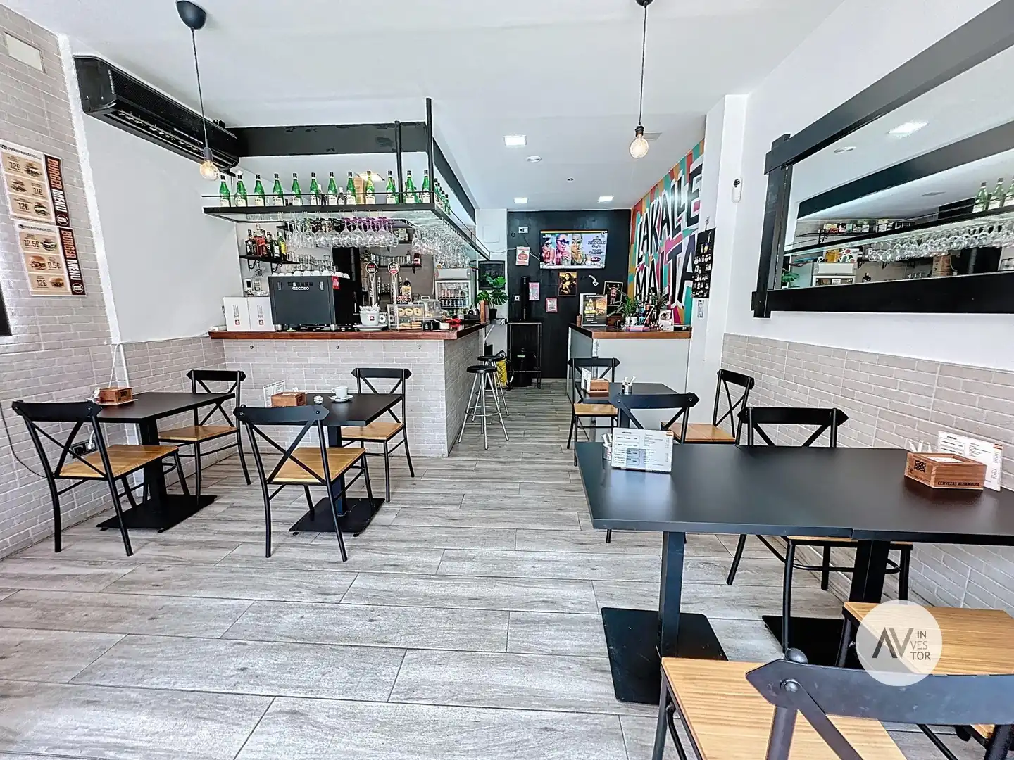 Geschaftsraum zum Verkauf in Barcelona mit Klimaanlage, Terrasse und Möbliert