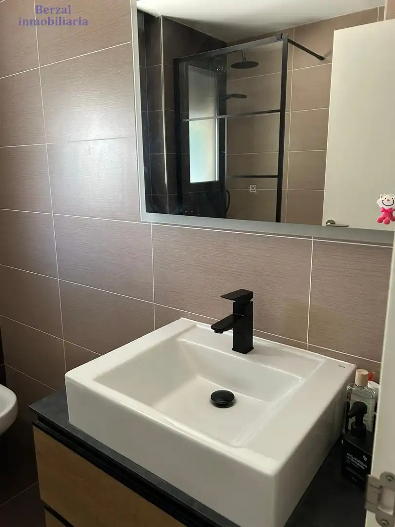 Bathroom of Ground floor for sale in  Logroño  with Heating, Private garden and Storage room