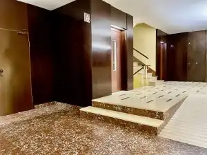 Local comercial de lloguer a Carrer de Mejía Lequerica