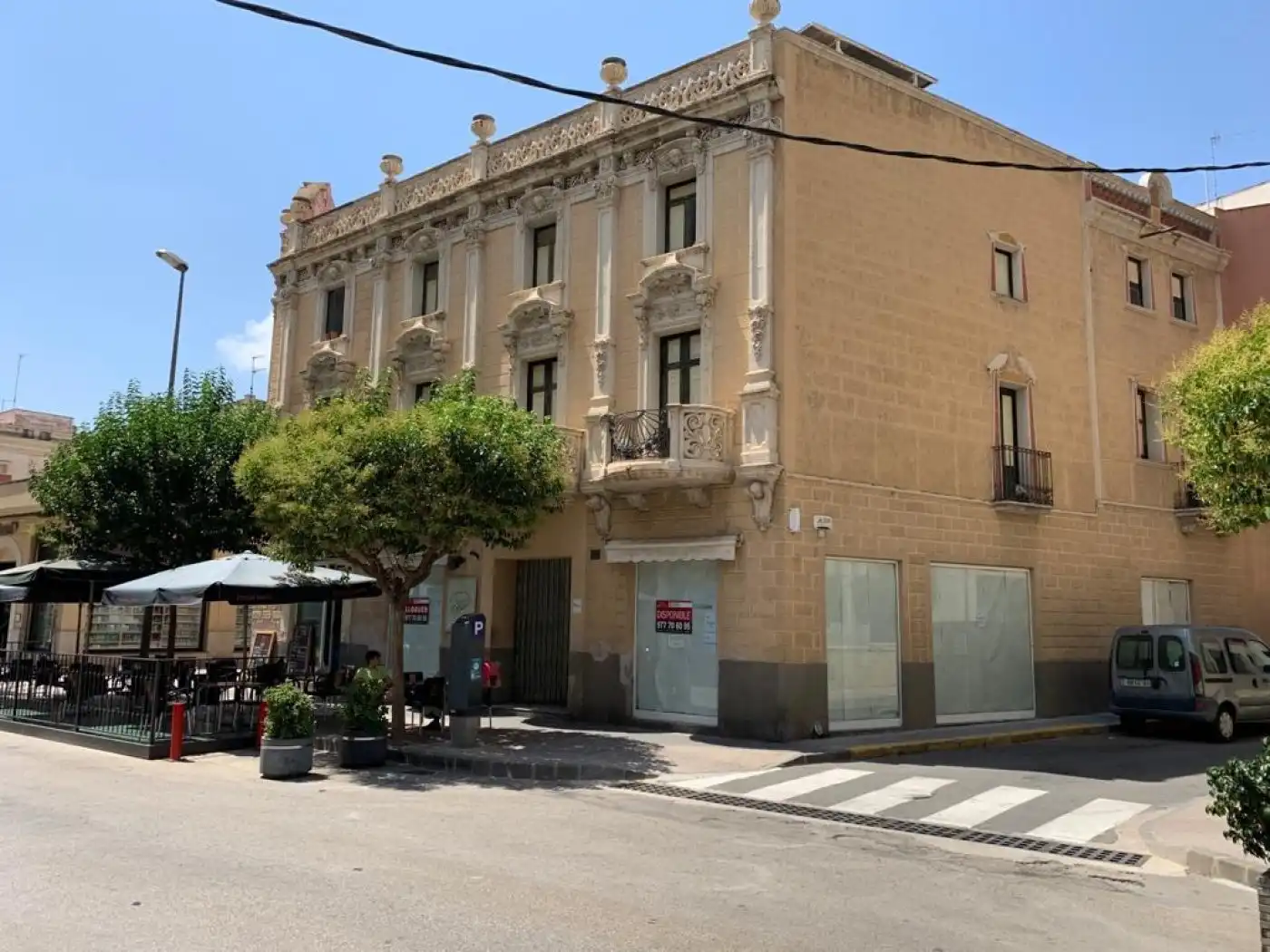 Local commercial à louer à Avenida DE LA RAPITA, imagen 3