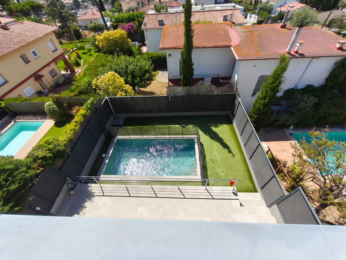 Piscina de Casa o chalet en venta en Alella con Aire acondicionado, Calefacción y Jardín privado