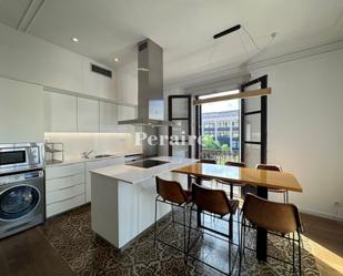 Kitchen of Flat to rent in  Barcelona Capital  with Air Conditioner, Heating and Terrace