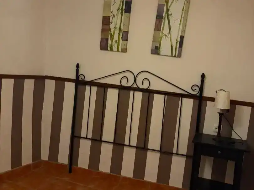 Dormitori de Pis en venda en Magallón amb Balcó