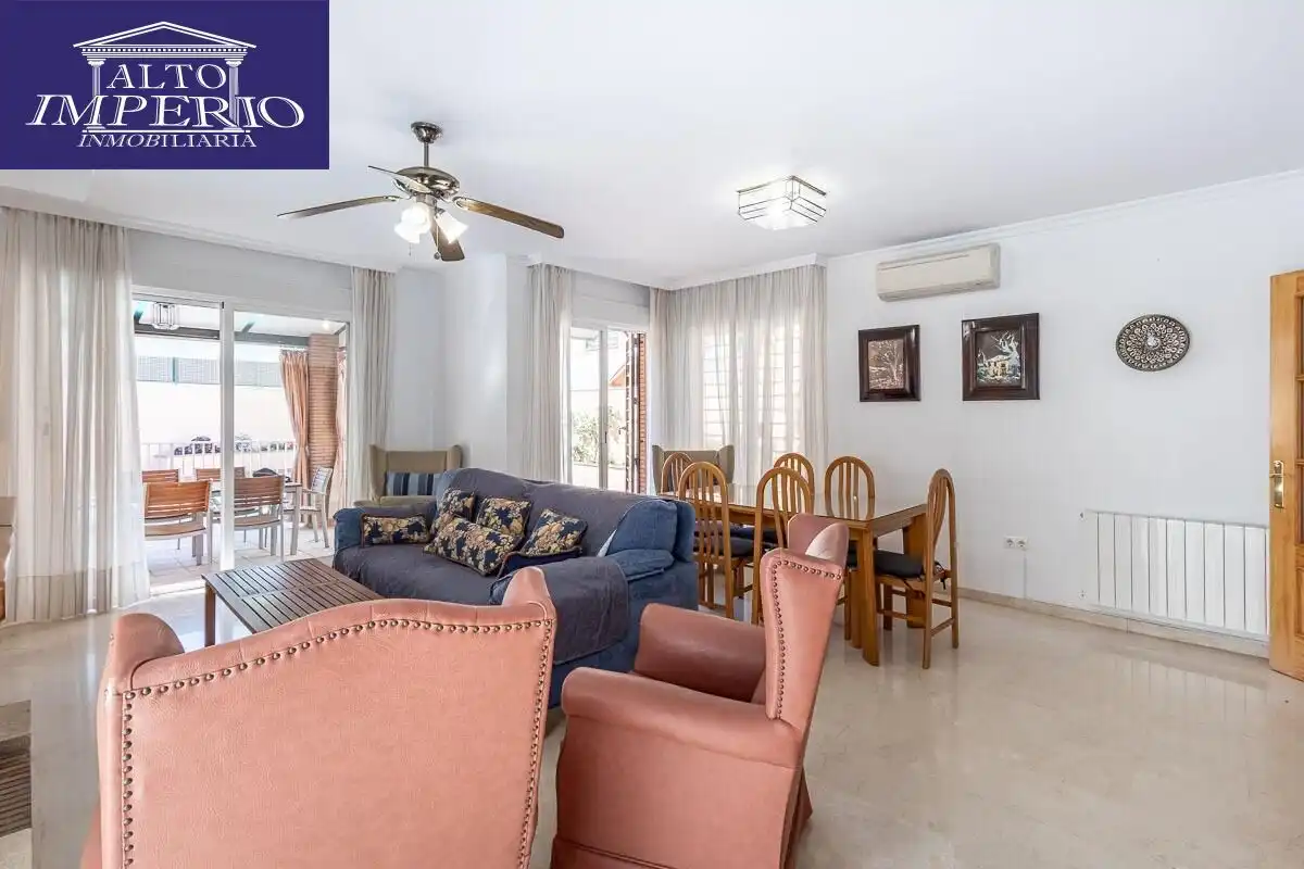 House with terrace for sale in Calle LIMA, imagen 9