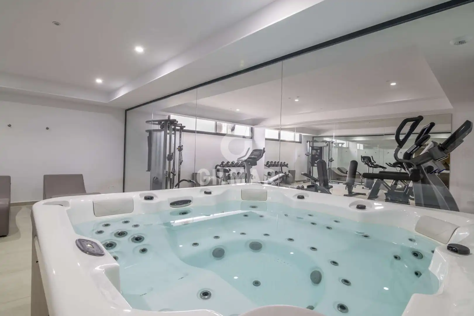 Piscina de Apartament en venda en Estepona amb Calefacció, Traster i Piscina
