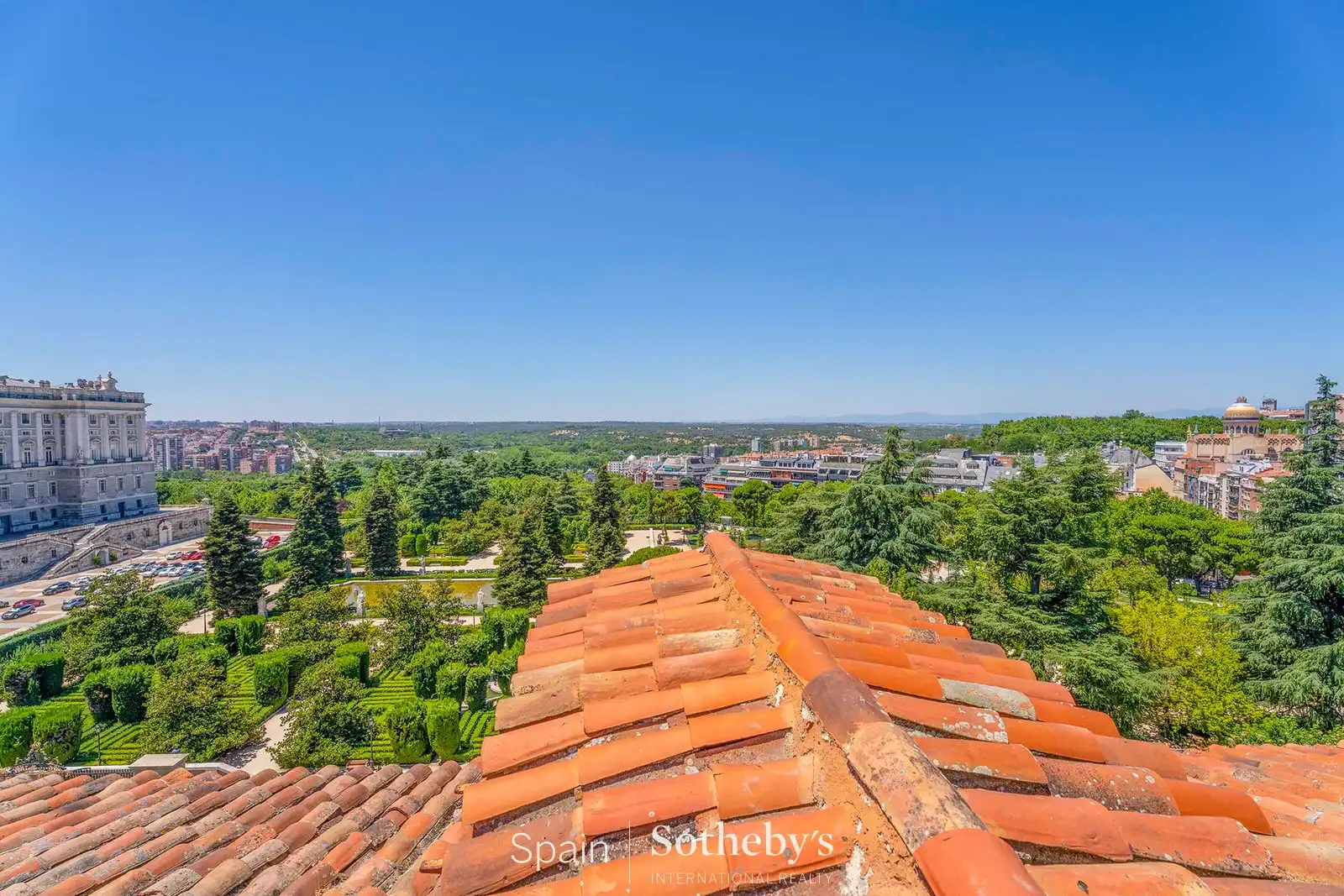 Ático de alquiler en Madrid con Aire acondicionado, Calefacción y Terraza