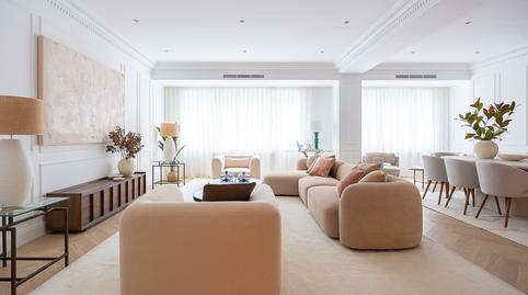 Photo 2 of Apartment for sale in Castellana, Madrid