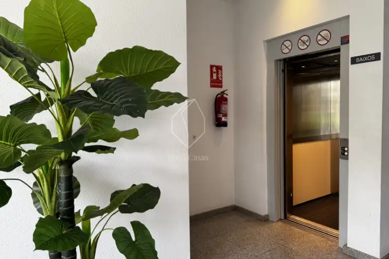 Maisonette zum Verkauf in L'Escala mit Klimaanlage, Heizung und Terrasse