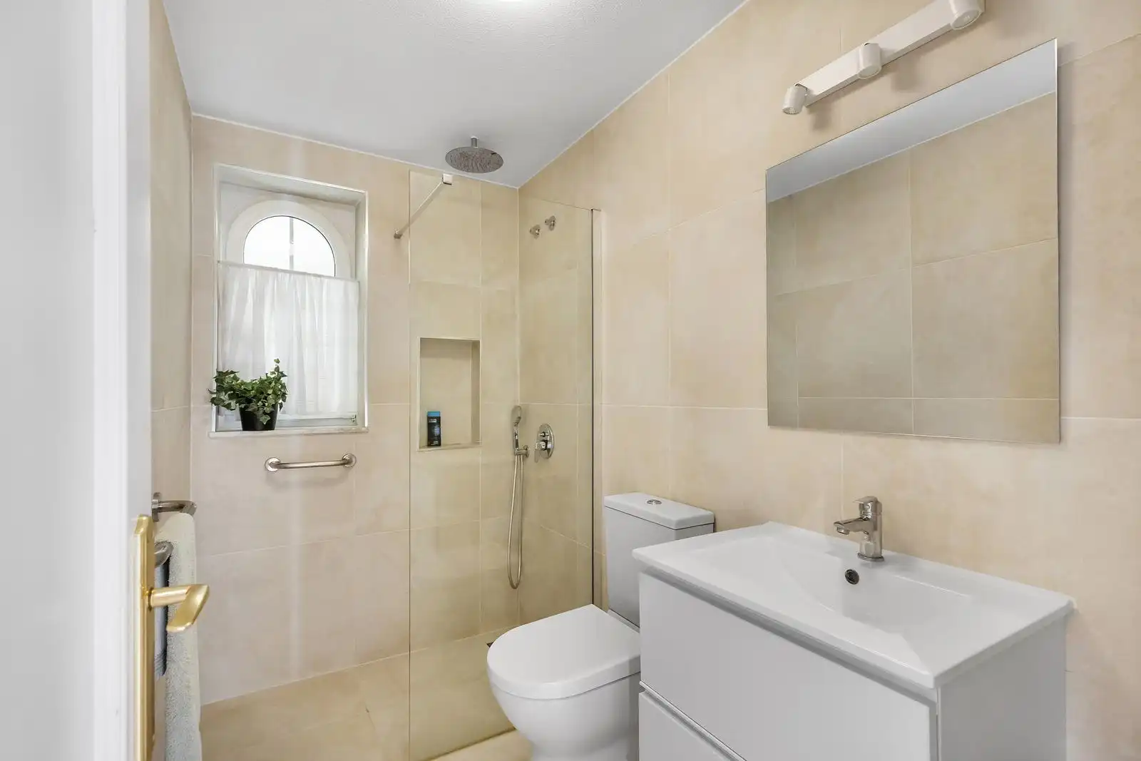 Bany de Apartament en venda en El Moncayo - El Pòrtic
