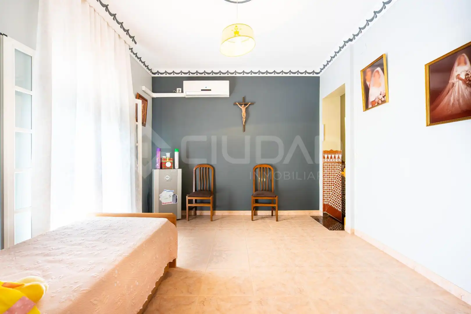 Bedroom of Houses for sale in Sevilla