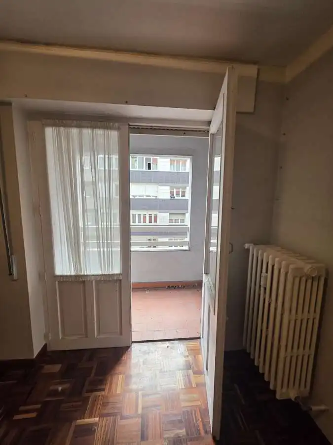Terraza de Piso en venta en Avilés con Calefacción, Terraza y Trastero