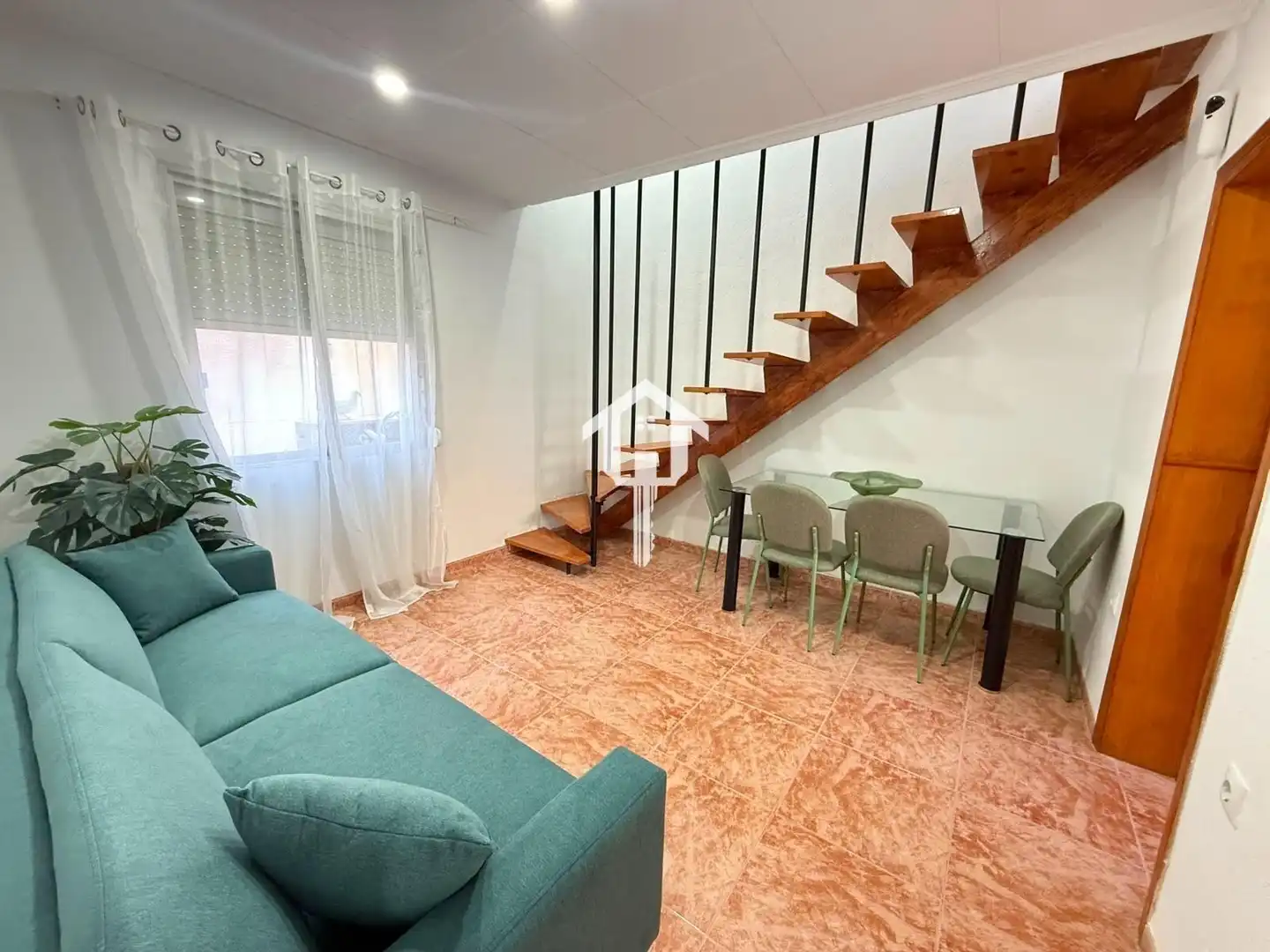 Dúplex con terraza en venta en Calle VILLA DE CHIVA, imagen 9