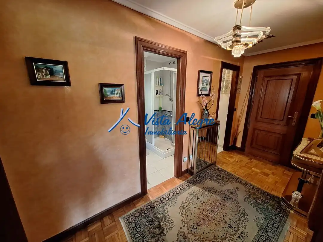 Piso en venta en Haro con Calefacción, Terraza y Trastero