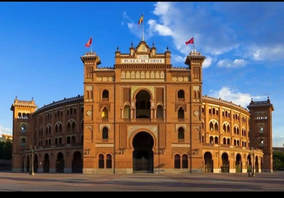 Vista exterior de Piso en venta en Madrid con Aire acondicionado, Calefacción y Trastero