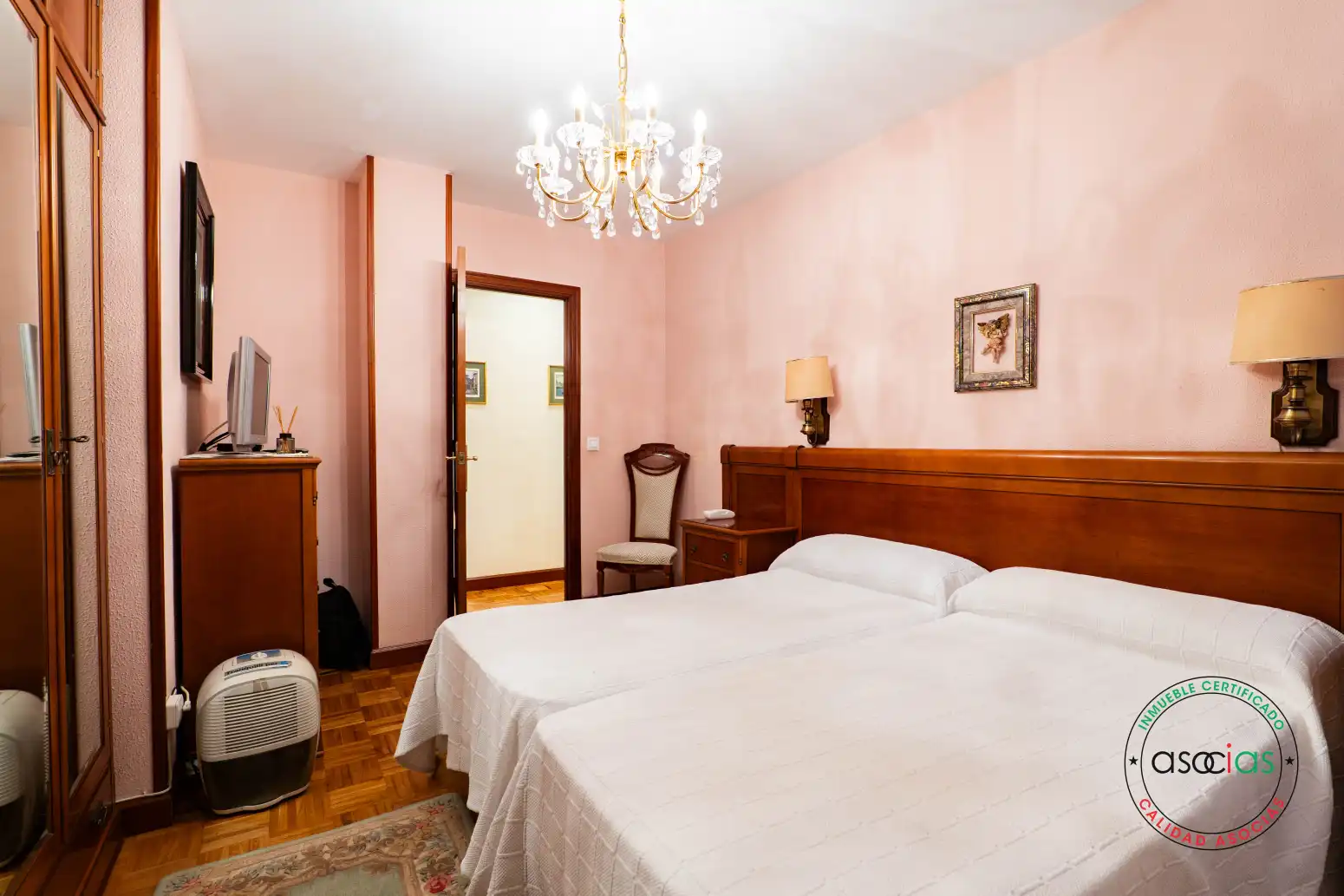 Habitación de Piso en venta en Gijón  con Calefacción, Parquet y Terraza