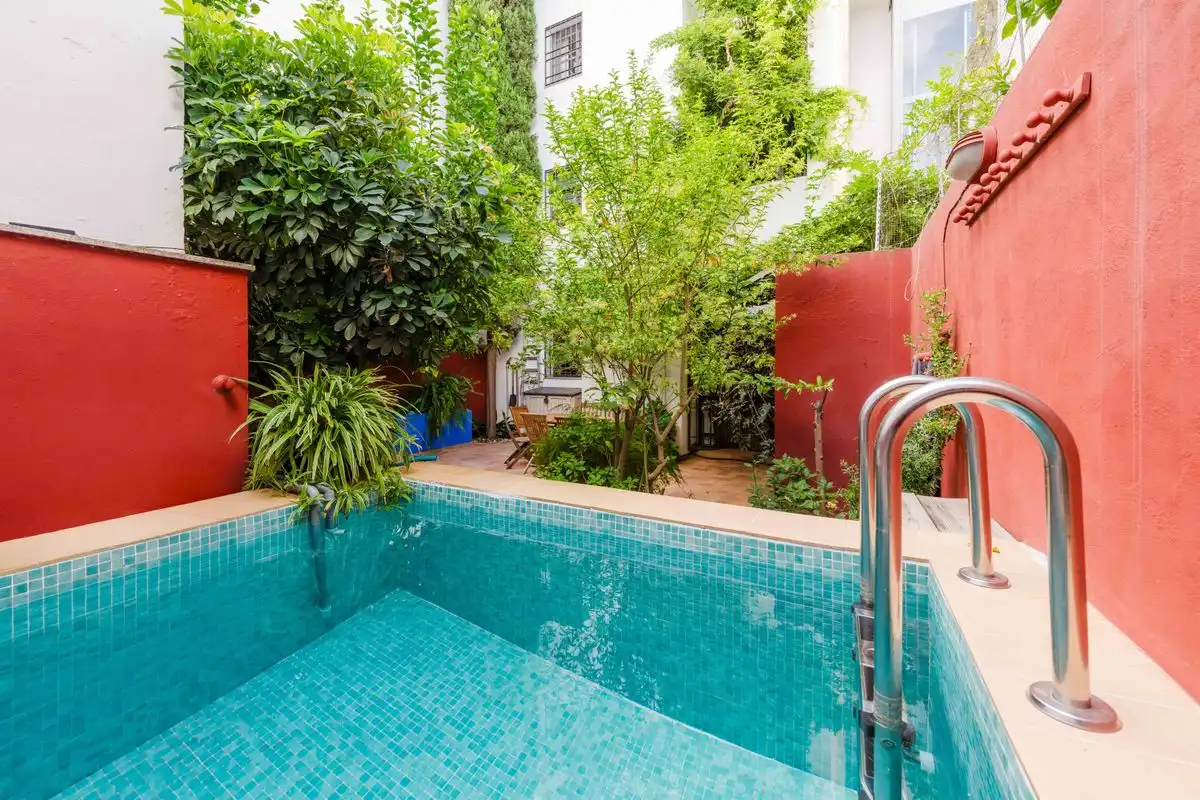 Adossat amb piscina en venda a Callejón Sánchez de Castro, imagen 2