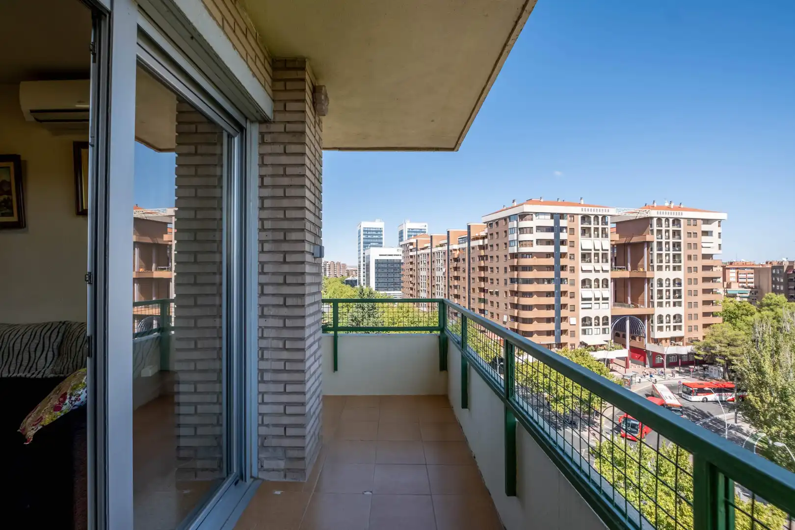Flat with lift for sale in Calle de Gertrudis Gómez de Avellaneda 11, imagen 2