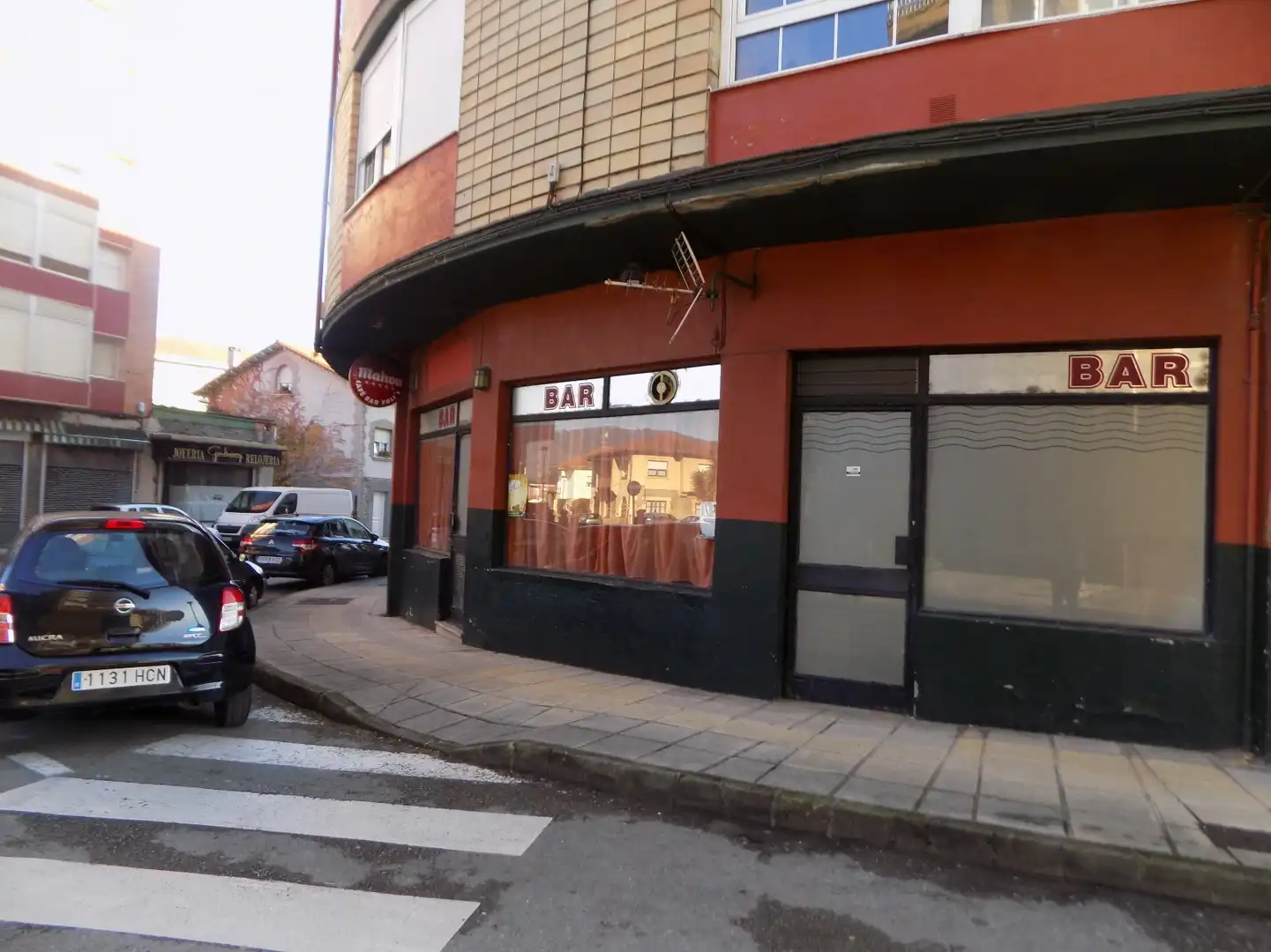 Local comercial en venda a Los Corrales de Buelna - Avda. Condesa Forjas de Buelna 12, imagen 2